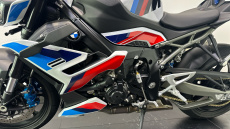 BMW M 1000 R (25MY)